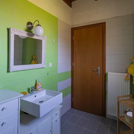 Cozy με σοφίτα και θέα! *